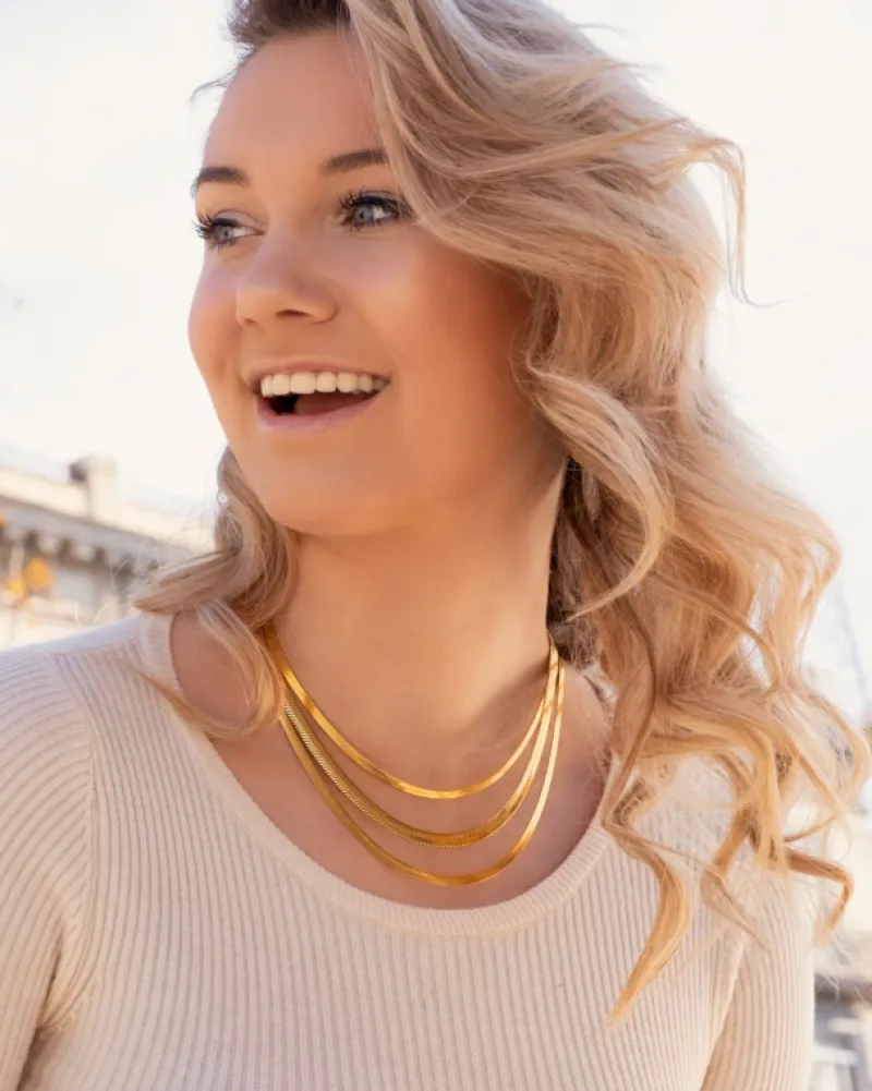 Finaste Platte snake ketting goudkleurig Best