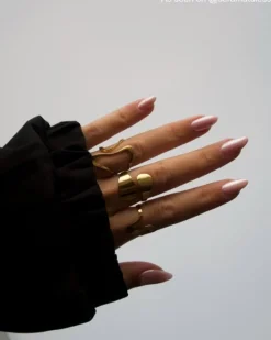 Finaste Ring double drop goudkleurig Hot