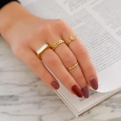 Finaste Ring hexagon gold plated Hot