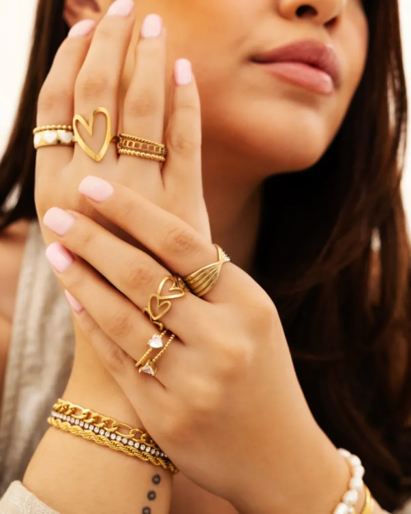 Finaste Ring love hearts goldplated Best