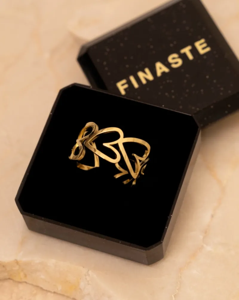 Finaste Ring love hearts goldplated Best