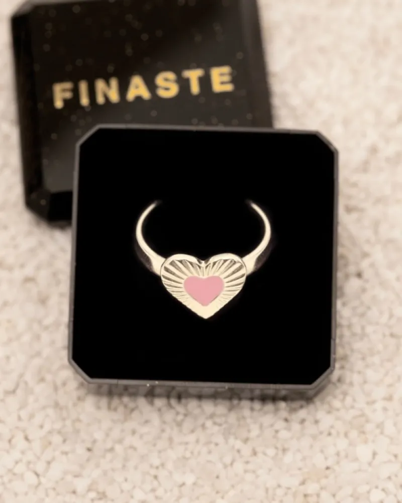 Finaste Ring met hartje roze New