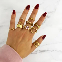 Finaste Ring met steentje goldplated Best