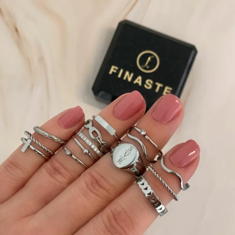 Finaste Ring met steentjes Best