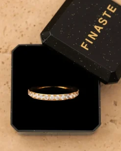 Finaste Ring met steentjes exclusive goudkleurig Clearance
