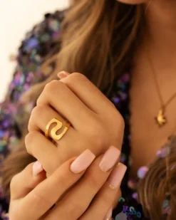 Finaste Ring swirl goudkleurig Outlet