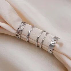 Finaste Ring Waves Kleur Zilver Fashion