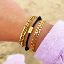 Finaste Satin initial armbandje zwart gold plated Hot