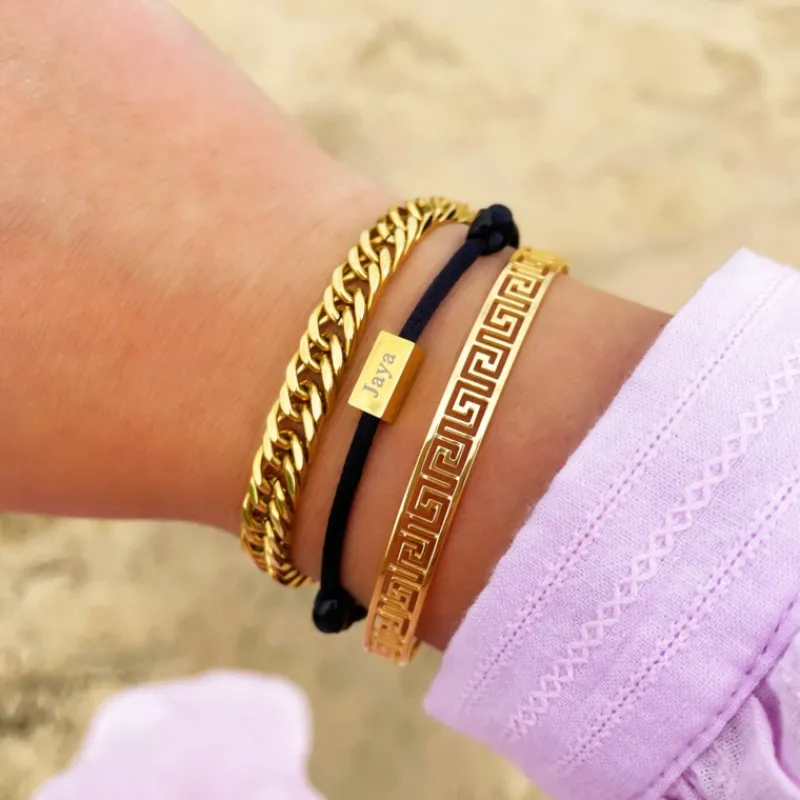 Finaste Satin initial armbandje zwart gold plated Hot