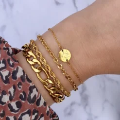 Finaste Schakelarmband gedraaid goudkleurig Best