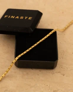 Finaste Schakelarmband minimalistische chain goudkleurig Clearance
