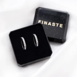 Finaste Shiny oorringetjes 12 mm Clearance