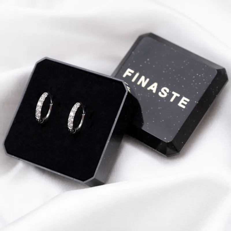 Finaste Shiny oorringetjes 8 mm Sale