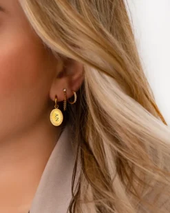 Finaste Shiny oorringetjes 10 mm goudkleurig New