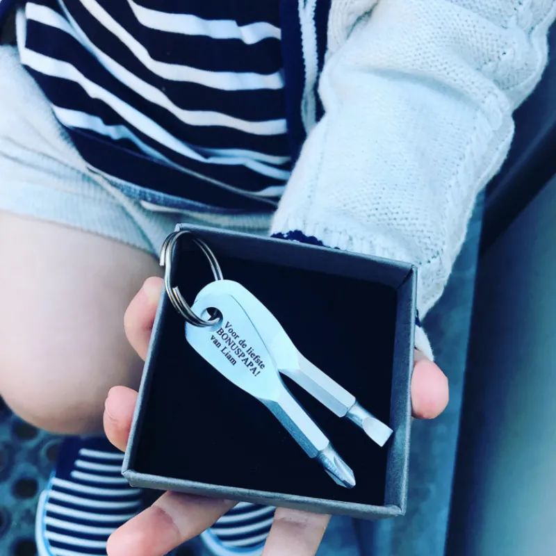 Finaste Sleutelhanger met naam schroevendraaier Sale