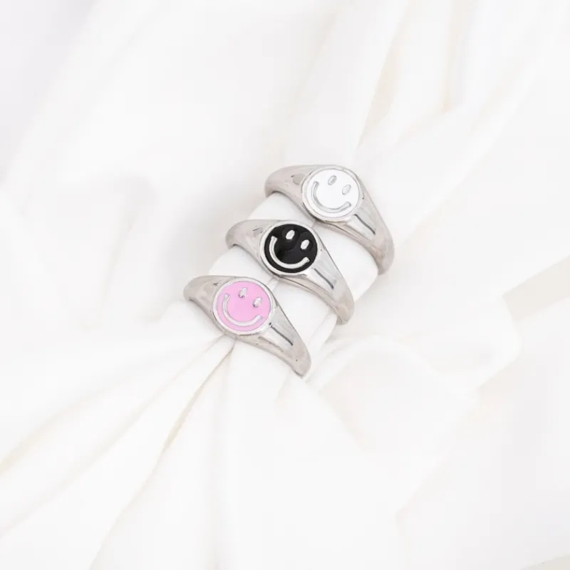 Finaste Smiley Ring Zwart Discount