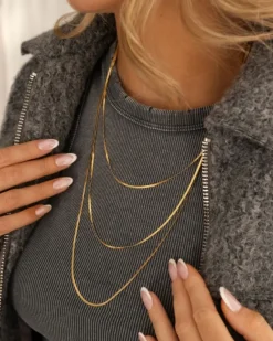 Finaste Snake ketting triple goudkleurig Outlet