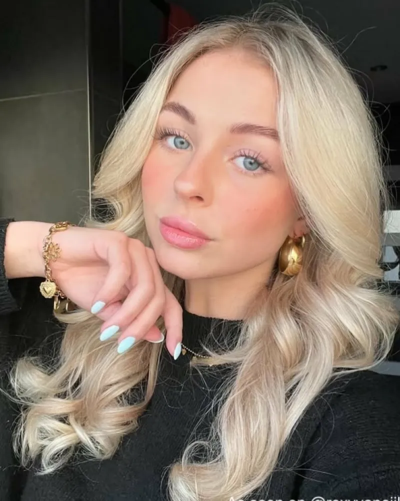 Finaste Statement hoops large goudkleurig Discount