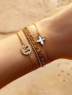 Finaste Statement initial armband goudkleurig Best
