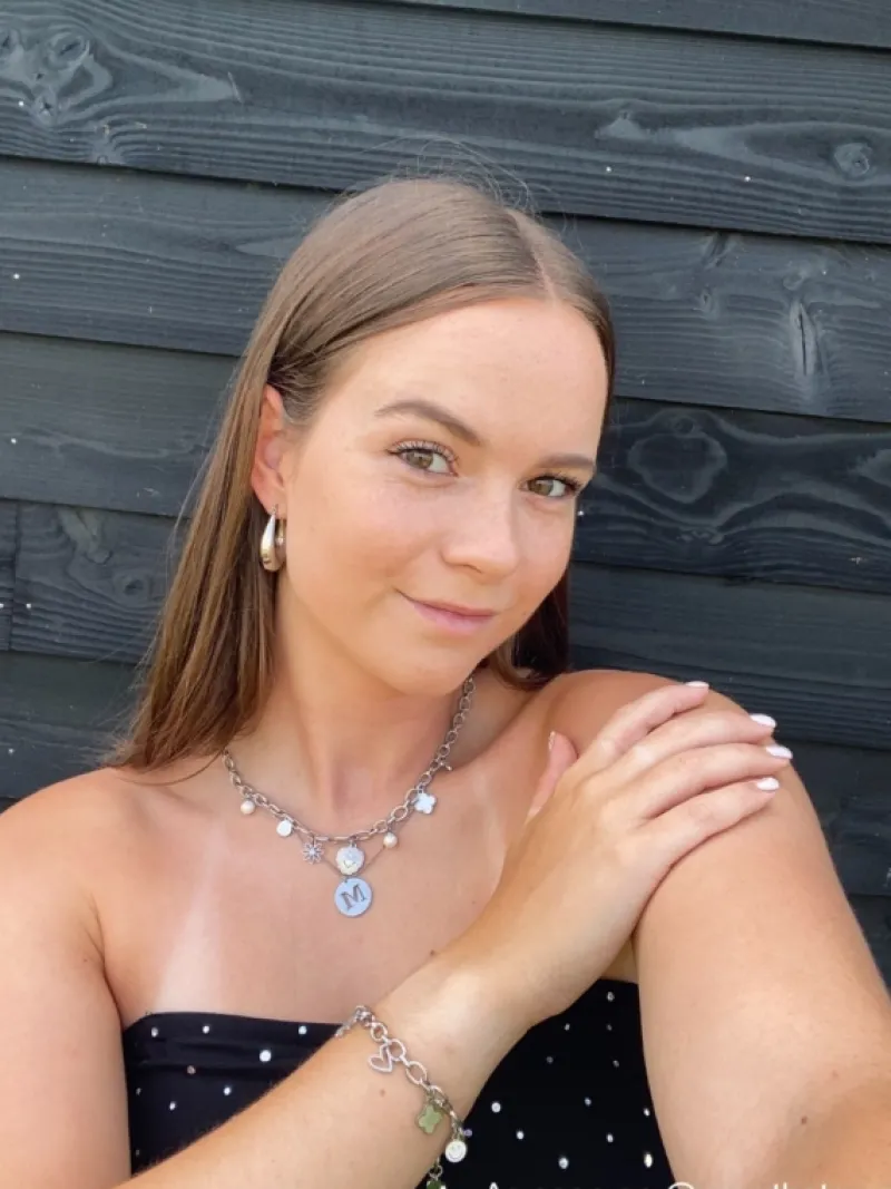 Finaste Statement initial ketting Sale
