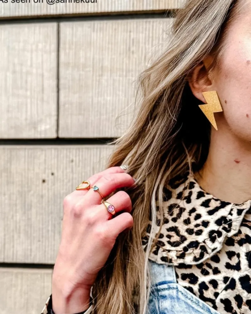 Finaste Statement thunder earrings goldplated Discount