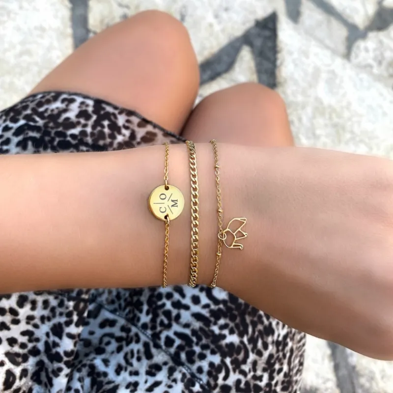 Finaste Subtiel plat schakelarmbandje goud kleurig Clearance