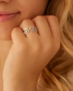 Finaste Swirl ring Online