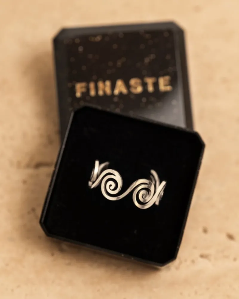 Finaste Swirl ring Online