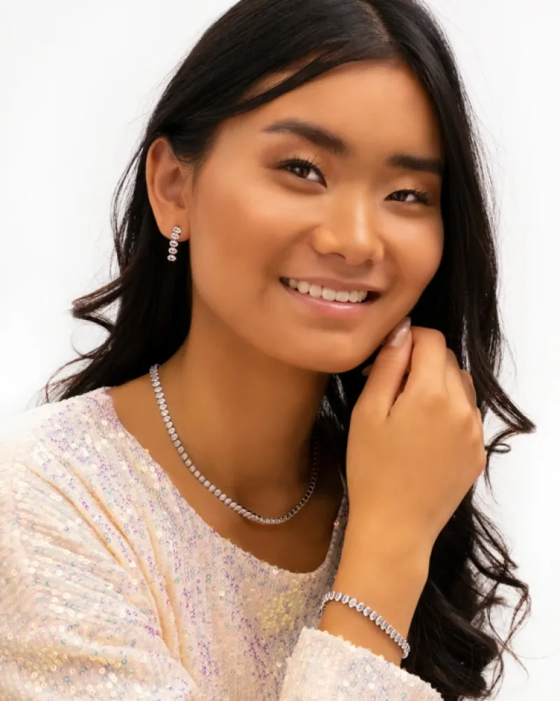 Finaste Tennis earrings oval Sale