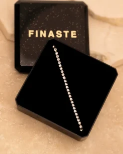 Finaste Tennis necklace minimalistisch goldplated Online