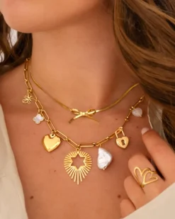 Finaste Trendy bow necklace goudkleurig Discount