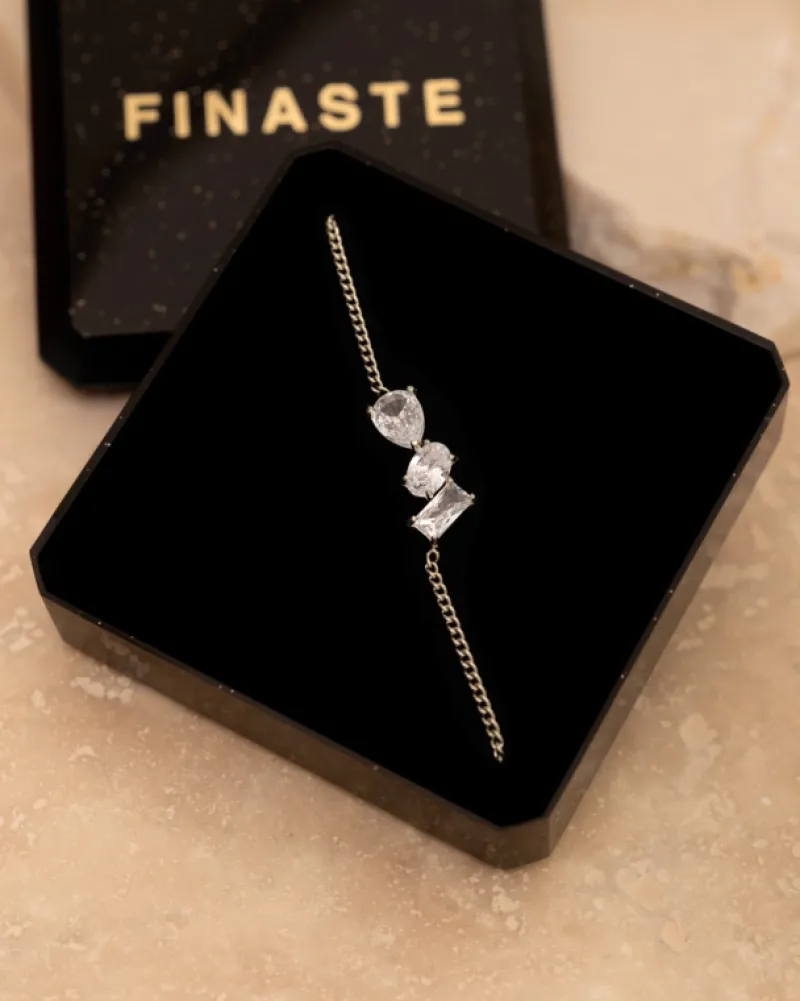 Finaste Triple gem bracelet Fashion