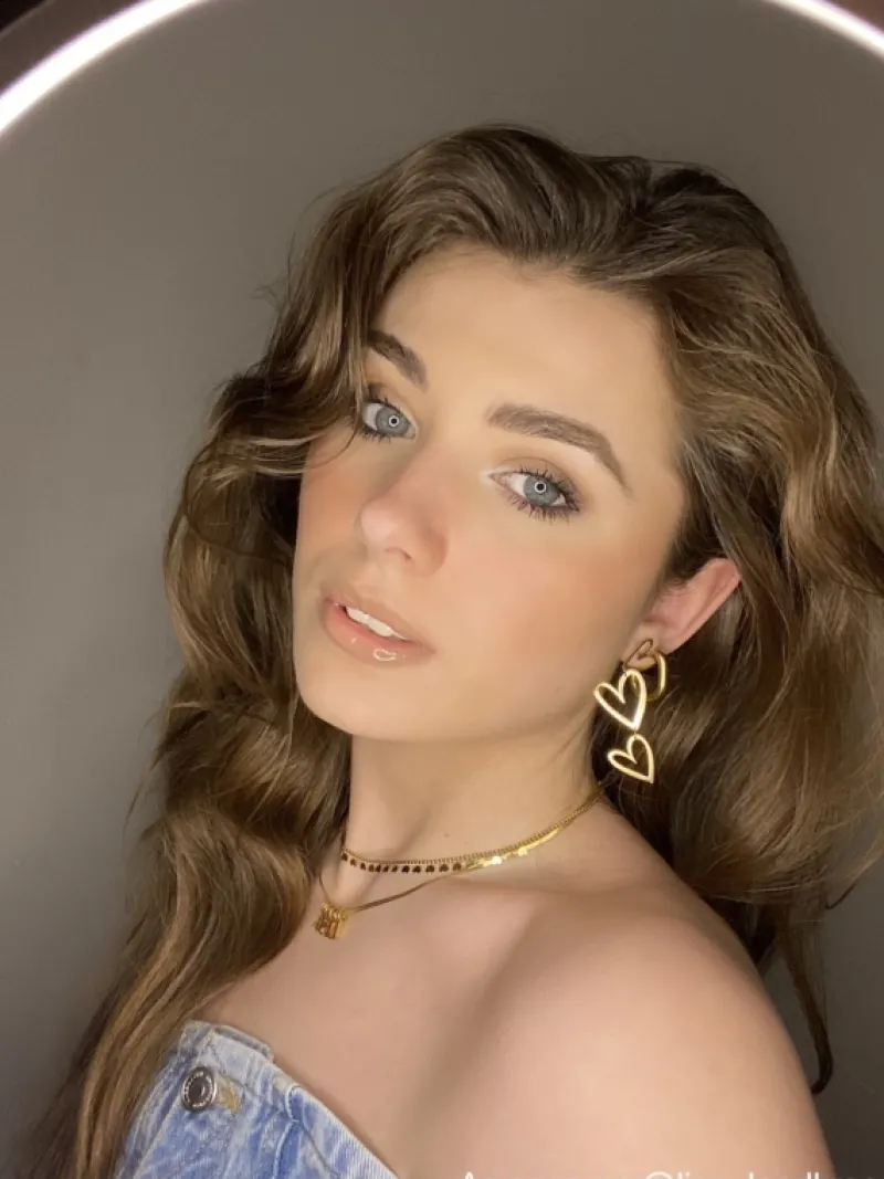 Finaste Triple open heart earrings goldplated New