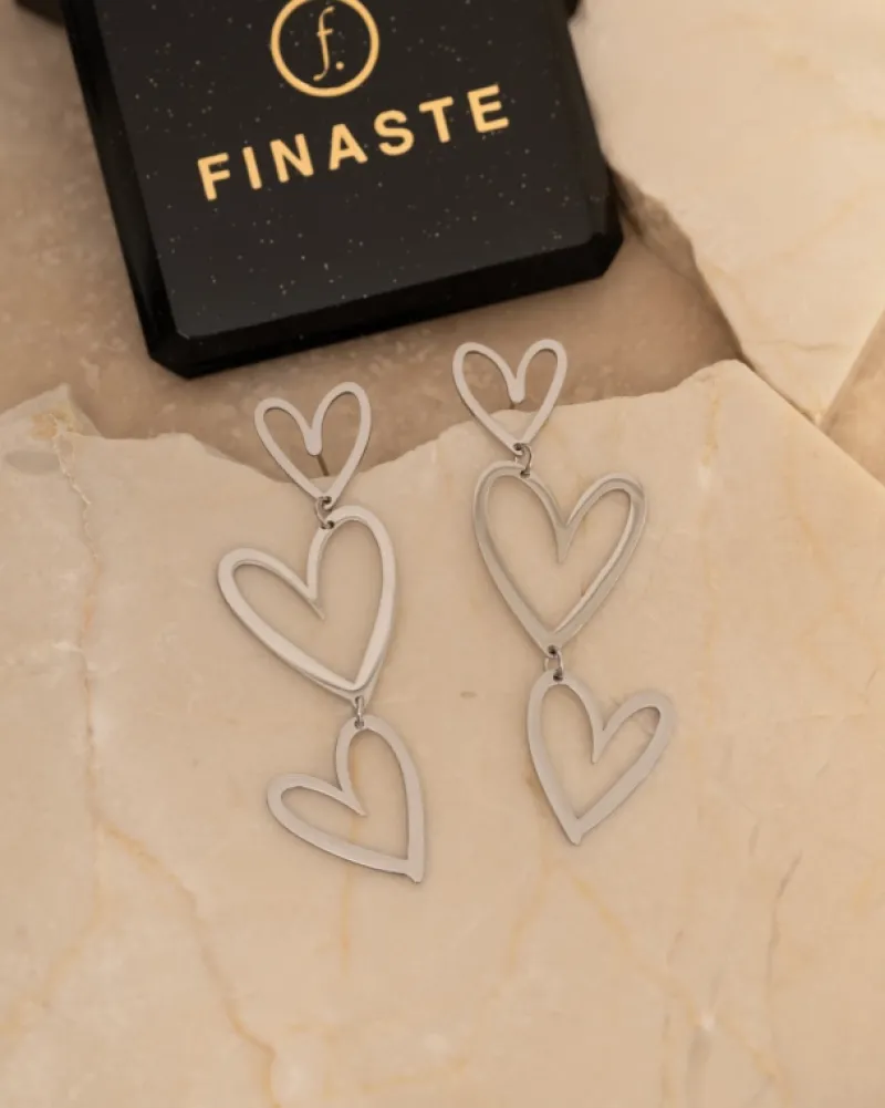 Finaste Triple open heart earrings Clearance