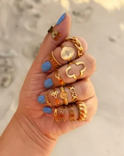 Finaste Verstelbare initial ring vintage goudkleurig Best