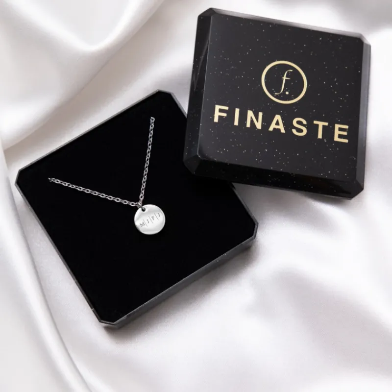 Finaste Vier Initialen Ketting Fashion