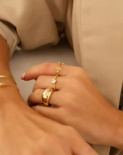 Finaste Vintage flower ring goldplated Fashion