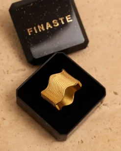 Finaste Wave ring multiple goudkleurig Clearance