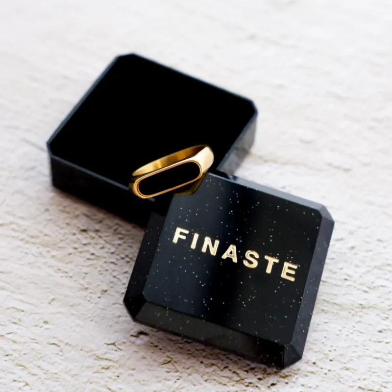 Finaste Zegelring zwart kleur goud Clearance