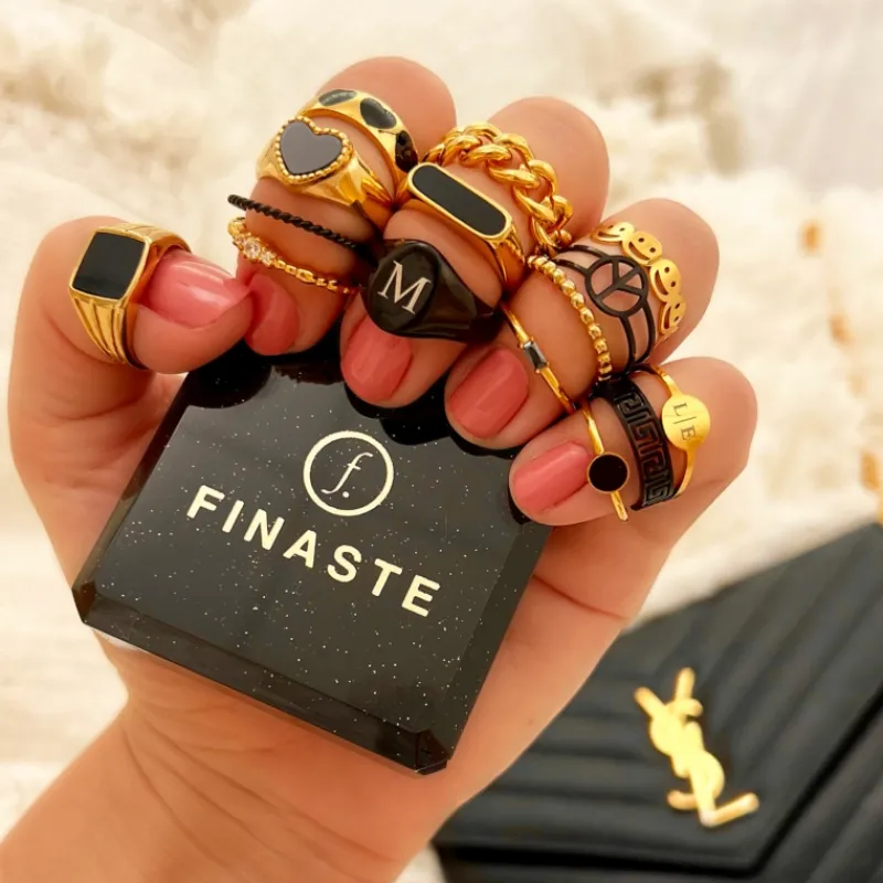 Finaste Zegelring zwart kleur goud Clearance