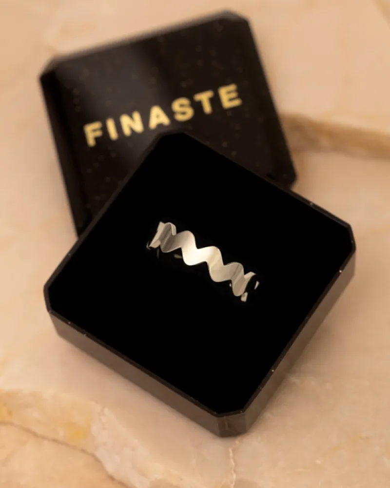 Finaste Zigzag ring Outlet