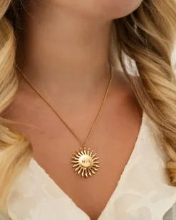 Finaste Zon ketting initials goudkleurig Discount