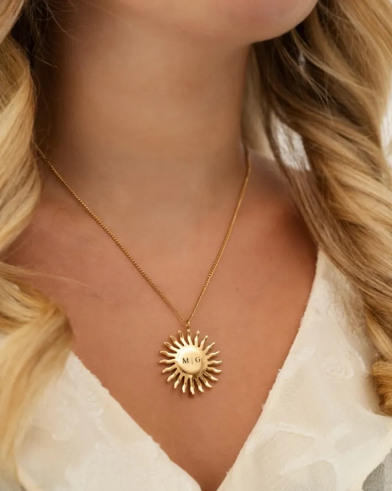 Finaste Zon ketting initials goudkleurig Discount